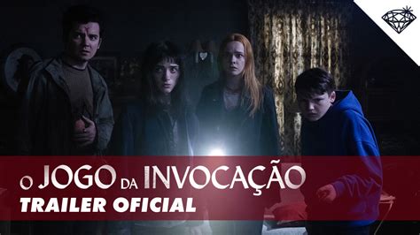 O Jogo da Invocação: Terror com Asa Butterfield e Natalia Dyer ganha